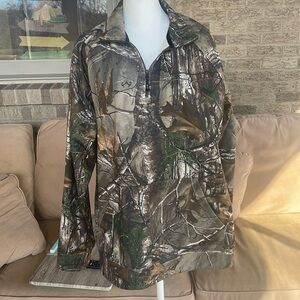 Camouflage 3/4 zip jacket